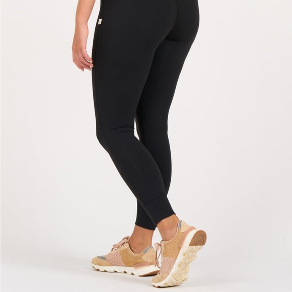 Vuori Daily Leggings NWT - Picture 5 of 5